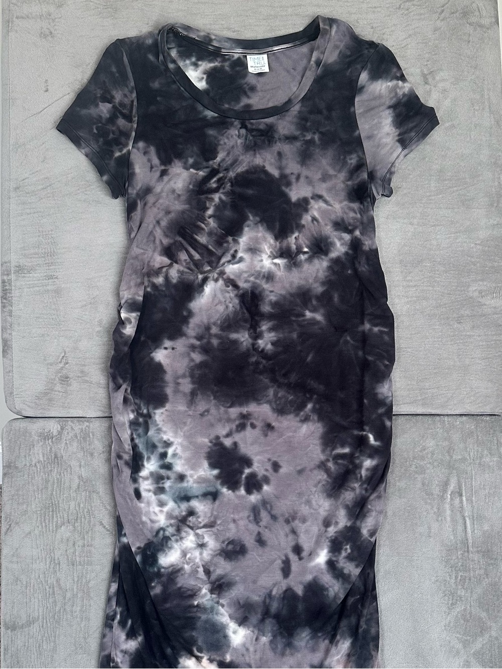 Time and Tru Black & Gray Tie-Dye Short Sleeve Maternity Dress Size S